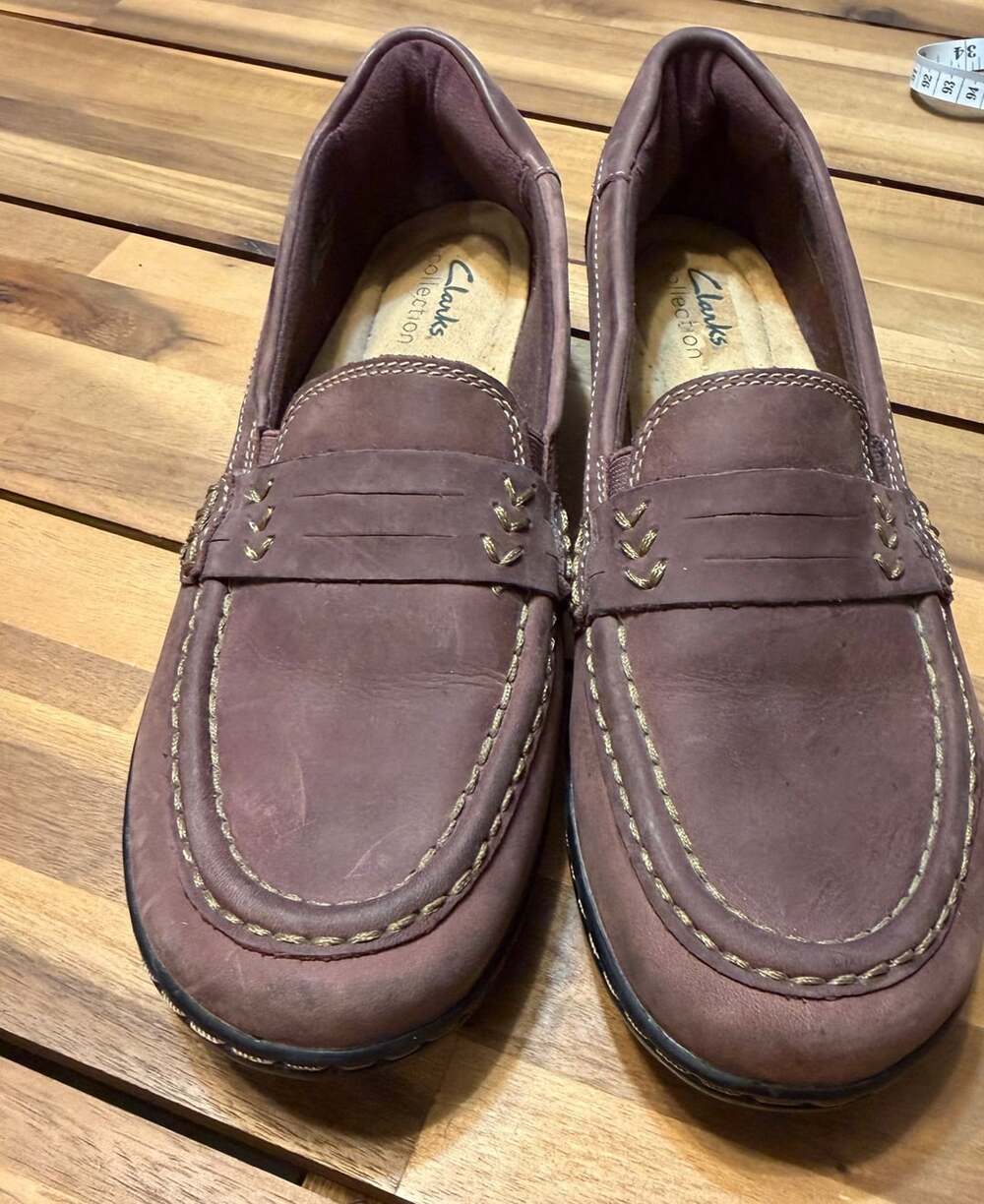 Clarks Cora Ashly Size 9 Burgundy Loafers